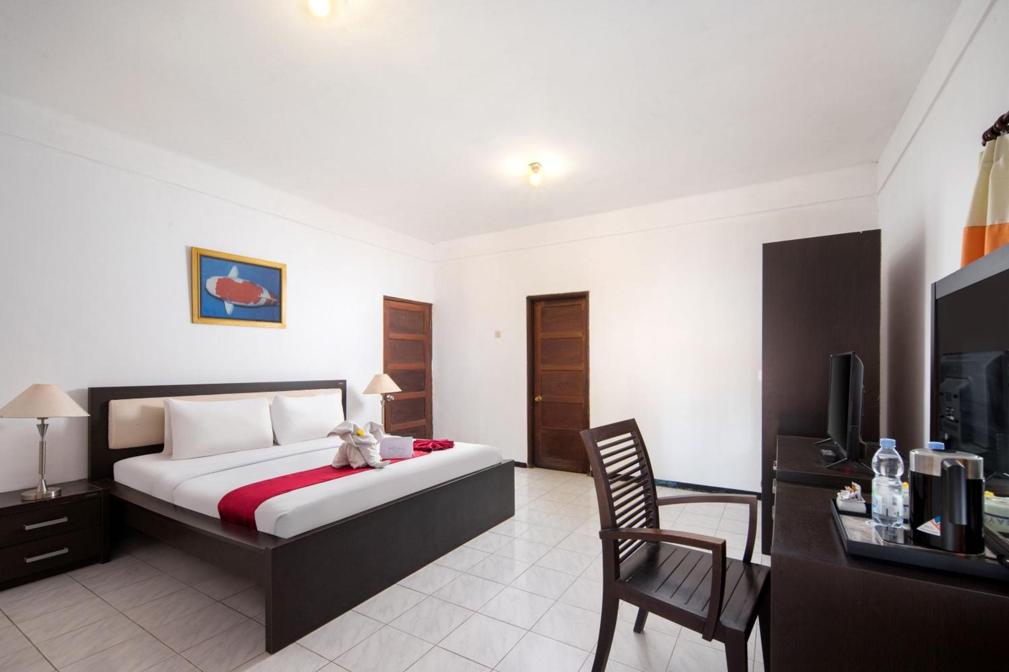 Royal Hotel And Villas Trawas Exterior foto